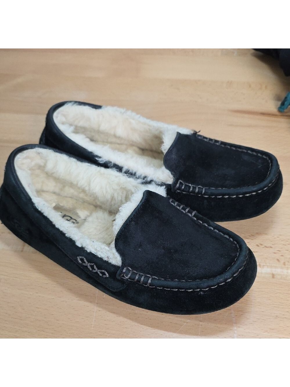 UGG Black Suede Slippers with Cream Lining Size 6